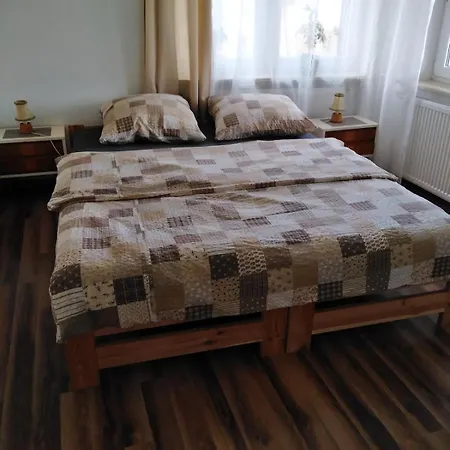 Apartment Jarkowice 4x4 Z Widokiem Na Jeziorko Jarkowice (Lubawka)