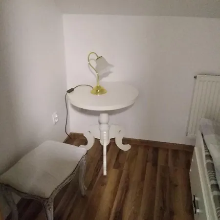 Jarkowice 4x4 Z Widokiem Na Jeziorko