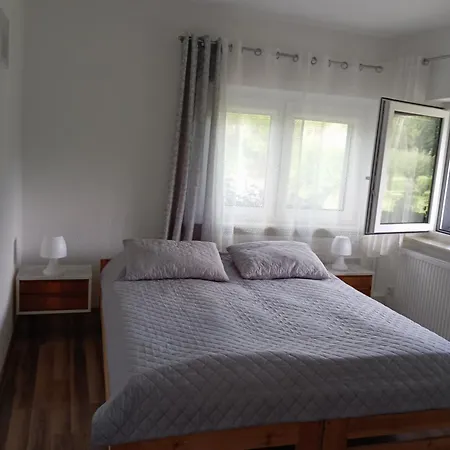 Jarkowice 4x4 Z Widokiem Na Jeziorko Jarkowice (Lubawka)